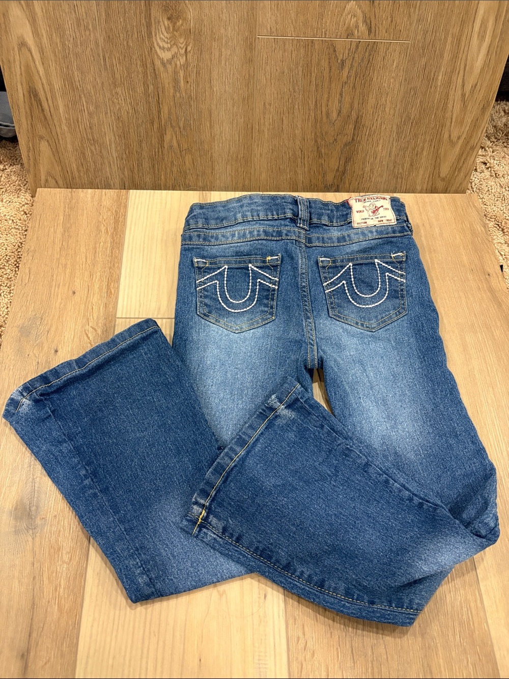 True Religion Star Ride Kid’s Joey Flare Medium Blue Boot Cut Jeans size 6x